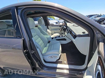 2016 Porsche Macan Turbo – miniatura 15