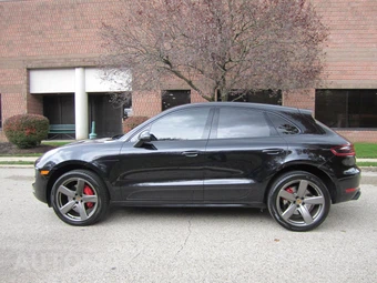 2016 Porsche Macan TURBO – miniatura 15