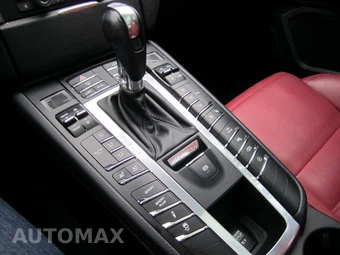 2016 Porsche Macan TURBO – miniatura 42