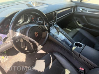 2016 Porsche Panamera 4 Edition - miniatura 11