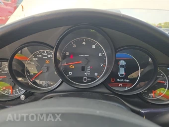 2016 Porsche Panamera 4 Edition – miniatura 12