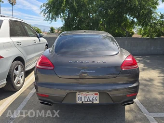 2016 Porsche Panamera Edition – miniatura 5