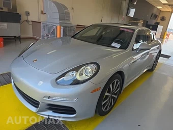 2016 Porsche Panamera S E-Hybrid