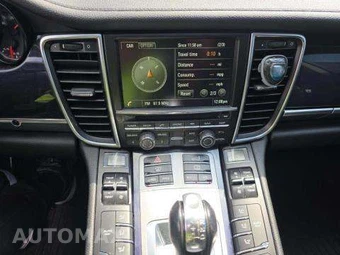 2016 Porsche Panamera – miniatura 10