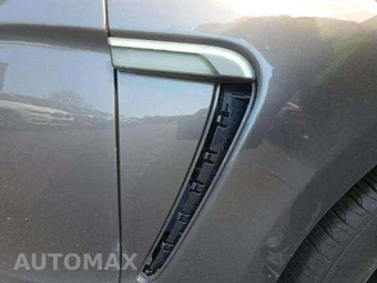2016 Porsche Panamera – miniatura 25