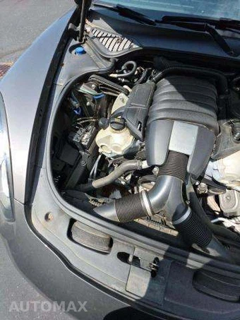 2016 Porsche Panamera – miniatura 29
