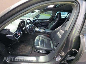 2016 Porsche Panamera – miniatura 6