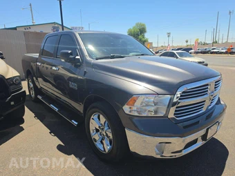 2016 Ram 1500 Big Horn Crew Cab Short Bed - miniatura 4