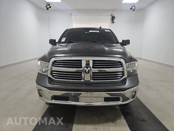 2016 Ram 1500 Big Horn Crew Cab Short Bed - miniatura 2