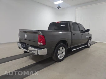 2016 Ram 1500 Big Horn Crew Cab Short Bed - miniatura 4
