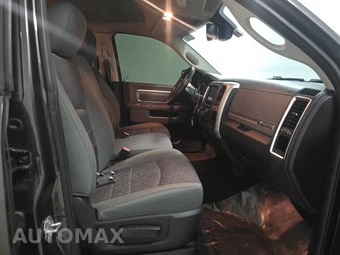 2016 Ram 1500 Big Horn Crew Cab Short Bed - miniatura 8