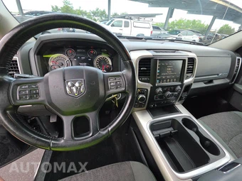 2016 Ram 1500 Big Horn Crew Cab Short Bed - miniatura 11