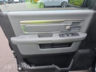 2016 Ram 1500 Big Horn Crew Cab Short Bed - miniatura 9
