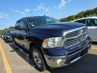 2016 Ram 1500 Big Horn Crew Cab Short Bed - miniatura 3