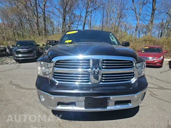 2016 Ram 1500 Big Horn Crew Cab Short Bed - miniatura 2