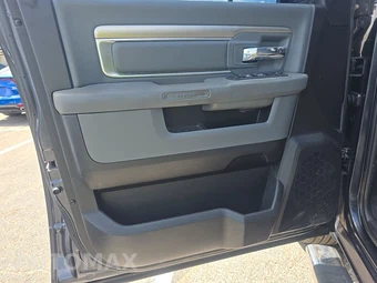 2016 Ram 1500 Big Horn Extended Cab Medium Bed - miniatura 9