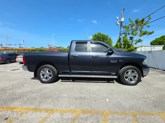 2016 Ram 1500 Big Horn Extended Cab Medium Bed – miniatura 5