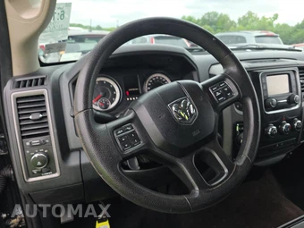 2016 Ram 1500 Express Crew Cab Short Bed – miniatura 10