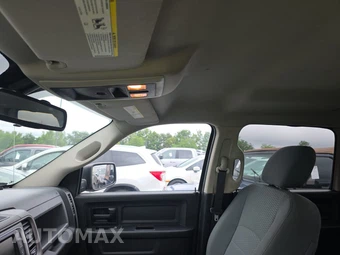 2016 Ram 1500 Express Crew Cab Short Bed – miniatura 17