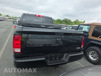 2016 Ram 1500 Express Crew Cab Short Bed – miniatura 5
