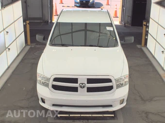2016 Ram 1500 Express Crew Cab Short Bed - miniatura 2