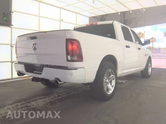 2016 Ram 1500 Express Crew Cab Short Bed - miniatura 4