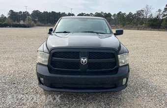2016 Ram 1500 Express Crew Cab Short Bed – miniatura 2
