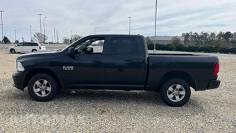 2016 Ram 1500 Express Crew Cab Short Bed – miniatura 8