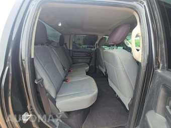 2016 Ram 1500 Express Crew Cab Short Bed – miniatura 13