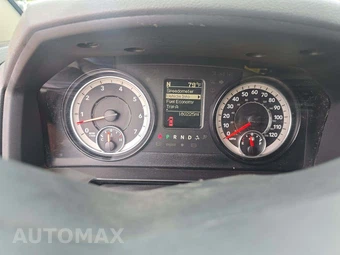 2016 Ram 1500 Express Crew Cab Short Bed – miniatura 6