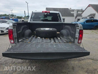 2016 Ram 1500 Express Crew Cab Short Bed – miniatura 14