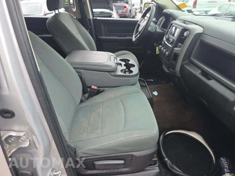 2016 Ram 1500 Express Crew Cab Short Bed – miniatura 18