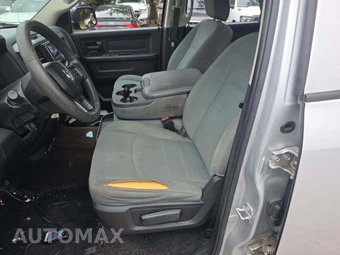 2016 Ram 1500 Express Crew Cab Short Bed – miniatura 6