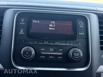 2016 Ram 1500 Express Crew Cab Short Bed - miniatura 26