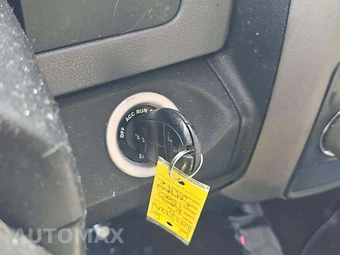 2016 Ram 1500 Express Crew Cab Short Bed – miniatura 8