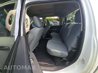 2016 Ram 1500 Express Crew Cab Short Bed - miniatura 13