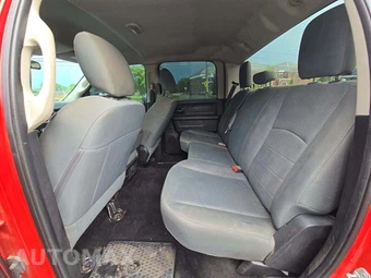 2016 Ram 1500 Express Crew Cab Short Bed - miniatura 10