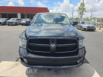 2016 Ram 1500 Express Crew Cab Short Bed - miniatura 2