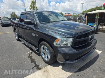 2016 Ram 1500 Express Crew Cab Short Bed - miniatura 3