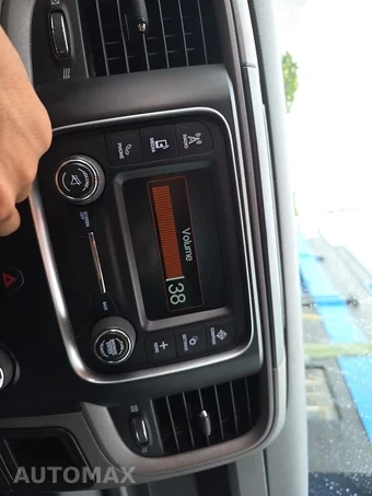 2016 Ram 1500 Express Crew Cab Short Bed - miniatura 25