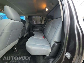 2016 Ram 1500 Express Crew Cab Short Bed - miniatura 9