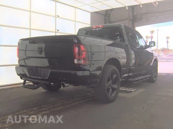 2016 Ram 1500 Express Extended Cab Medium Bed – miniatura 4
