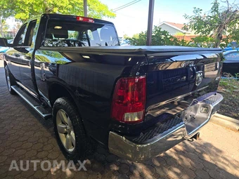 2016 Ram 1500 Express Extended Cab Medium Bed - miniatura 2