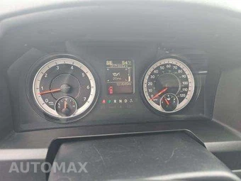 2016 Ram 1500 Express Extended Cab Medium Bed – miniatura 9