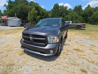 2016 Ram 1500 Express Extended Cab Medium Bed
