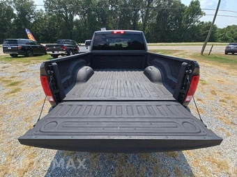 2016 Ram 1500 Express Extended Cab Medium Bed – miniatura 11