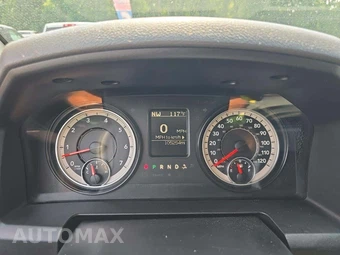 2016 Ram 1500 Express Extended Cab Medium Bed – miniatura 6