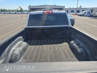 2016 Ram 1500 Laramie Crew Cab Medium Bed - miniatura 16