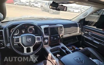 2016 Ram 1500 Laramie Crew Cab Medium Bed - miniatura 11
