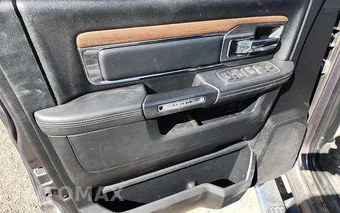 2016 Ram 1500 Laramie Crew Cab Medium Bed - miniatura 13
